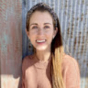 Meet your Posher, Carly